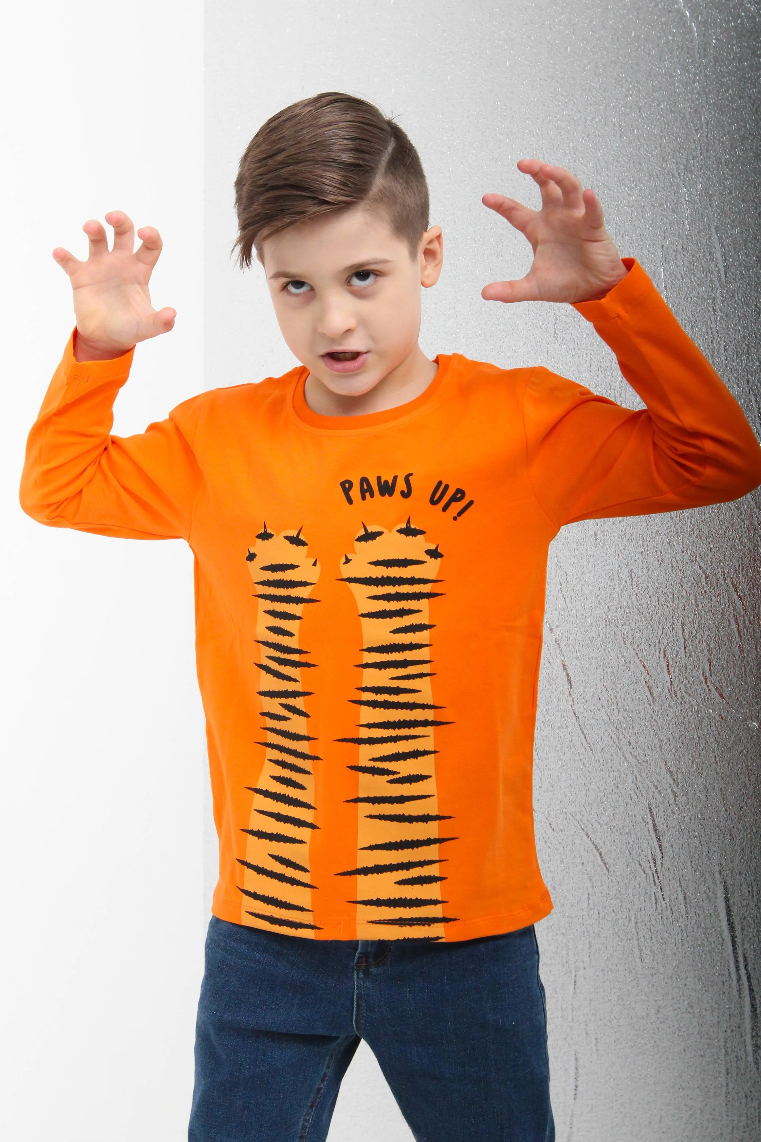 0 pamuklu uzun kollu paws up baskili erkek çocuk tshirt