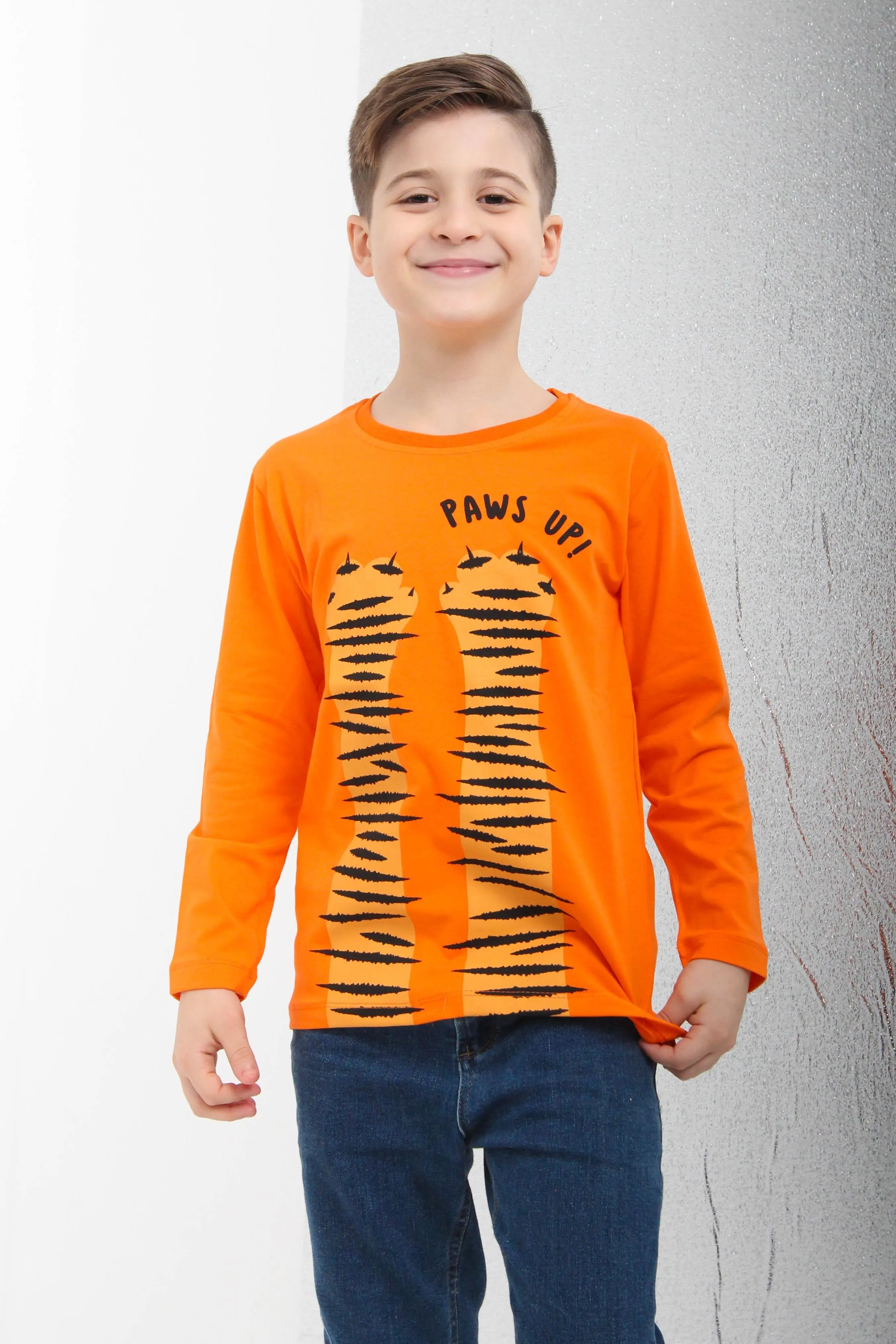 0 pamuklu uzun kollu paws up baskili erkek çocuk tshirt