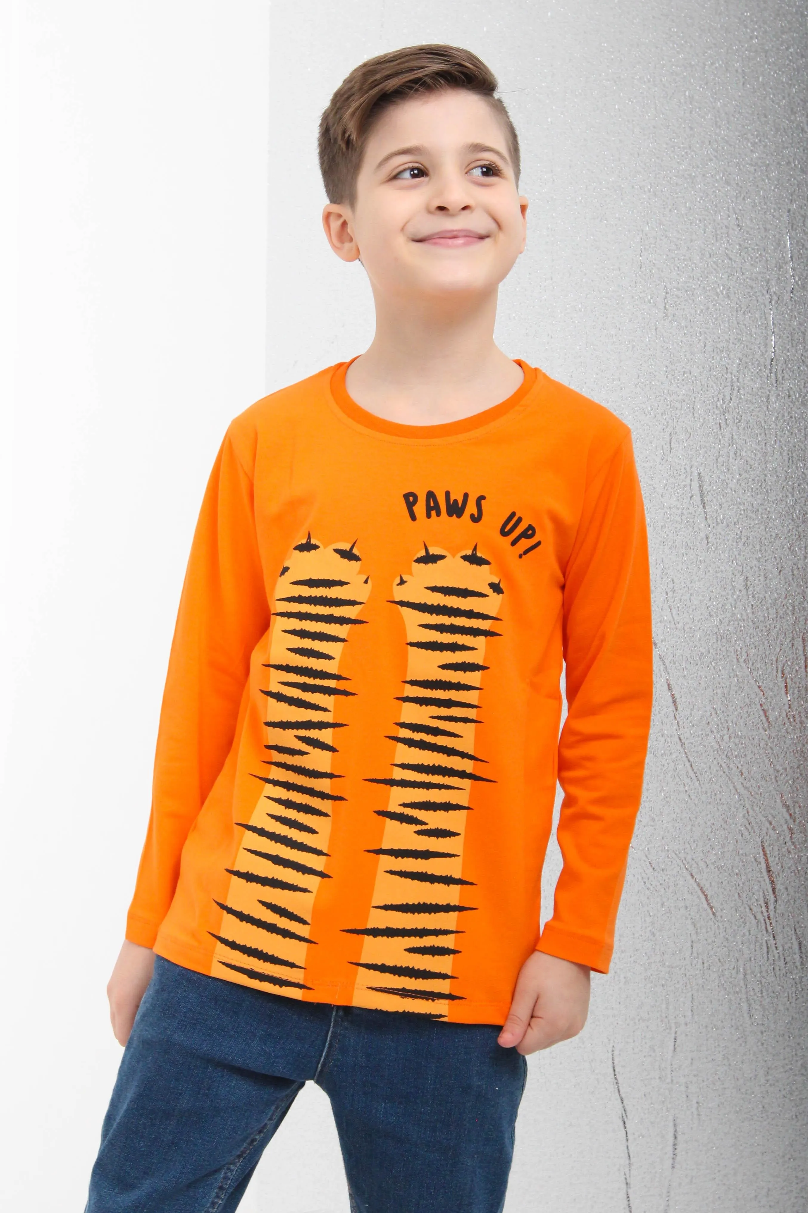 0 pamuklu uzun kollu paws up baskili erkek çocuk tshirt