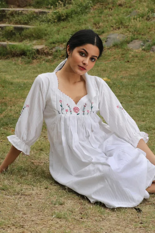 Bebaak Jasmin Handpainted & Handwoven Dress