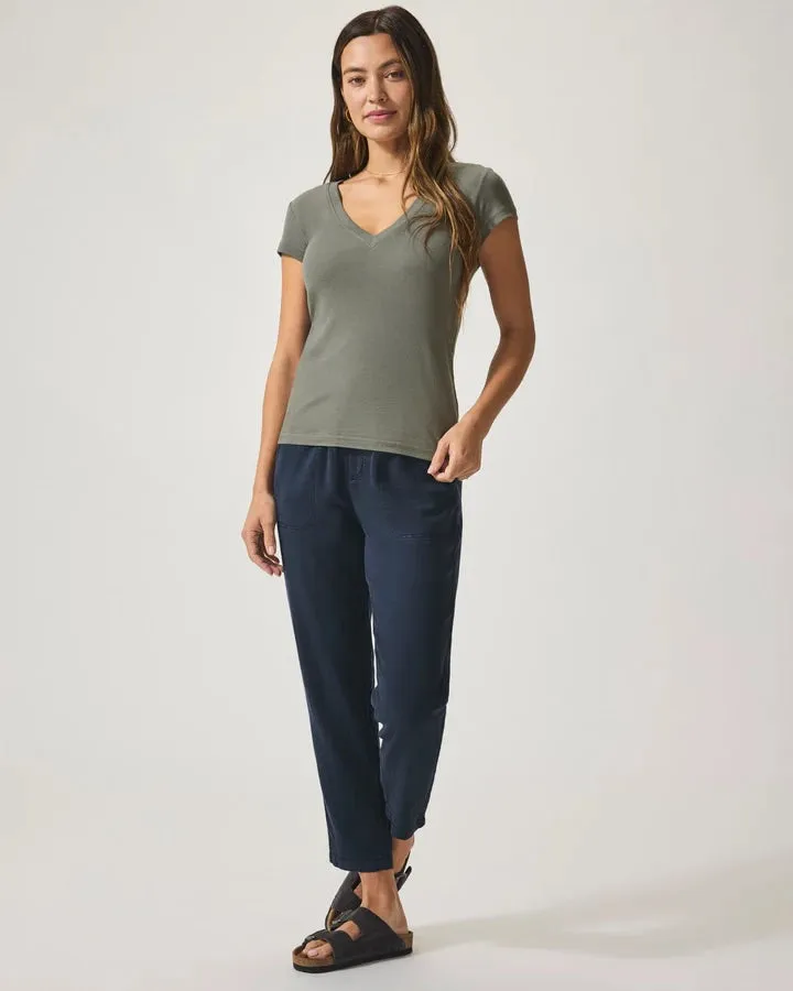 Faye V-Neck Tee | Soft Vob