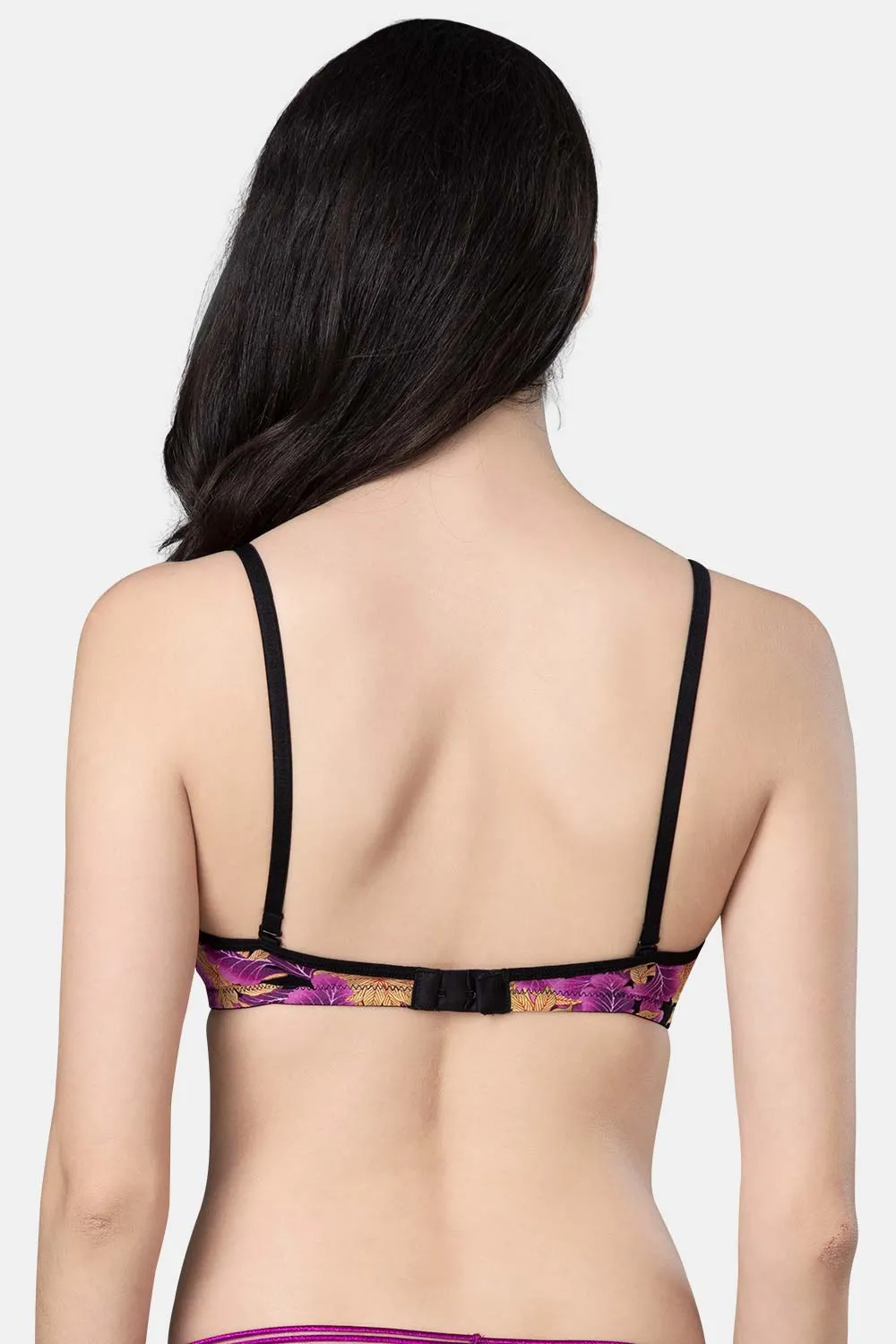 Intimacy Seamless Padded T-Shirt Bra – Perfect for a Smooth and Sleek Look UC07