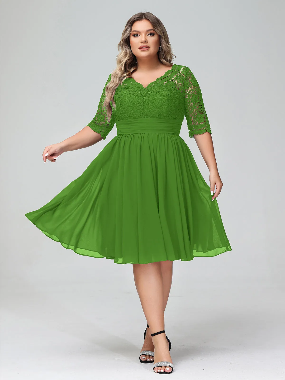 Lace and Chiffon Short Dress with Half Sleeves Moss
