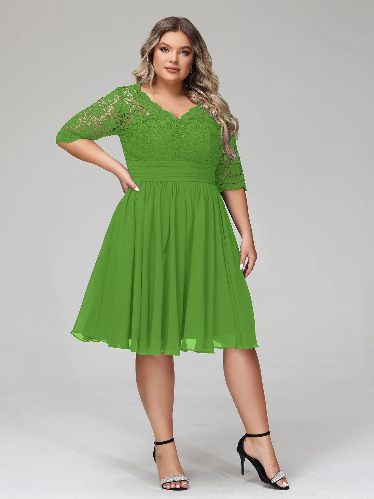 Lace and Chiffon Short Dress with Half Sleeves Moss